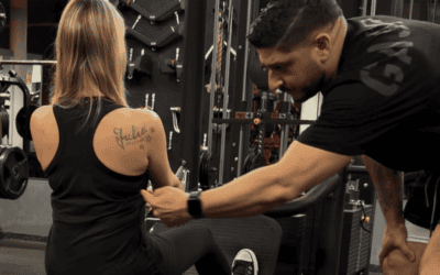 Trainingsübung Rudern am Kabelzug